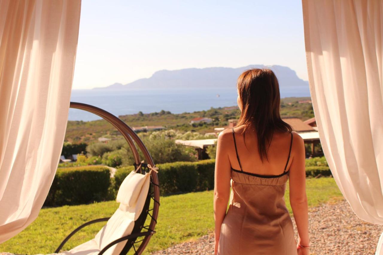 Villa A Golfo Aranci Con Vista Su Tavolara Santa Marinella Exterior photo